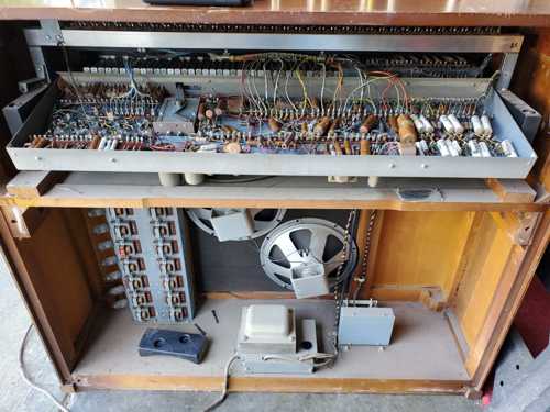 Hammond Chord S6 Inside
